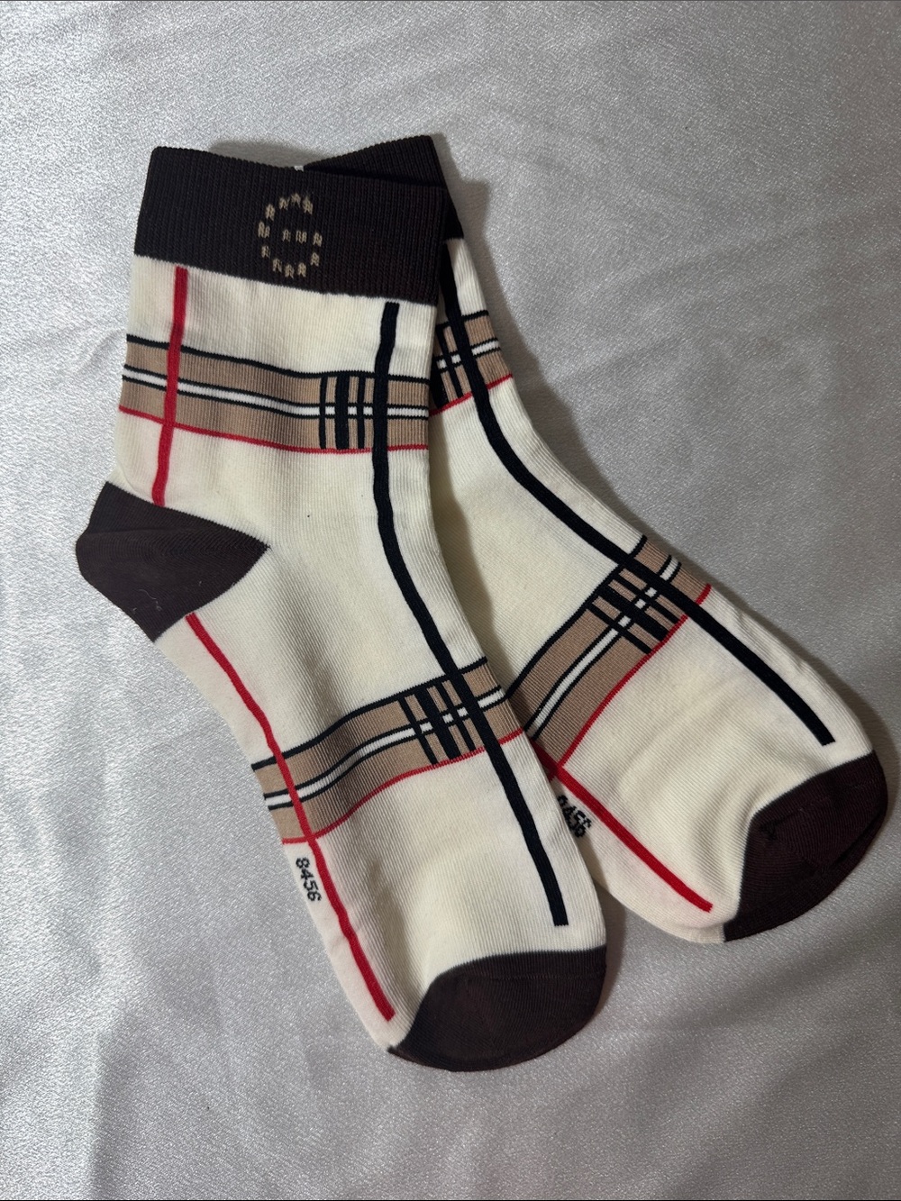 New! Men's Gucci Cream Plaid Ankle Socks - Brown Accents